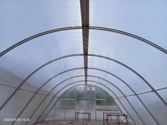 Anpassbares UV-geschütztes Polycarbonat-Trocknungsgewächshaus mit einfacher Montage und verstellbarer Spanne